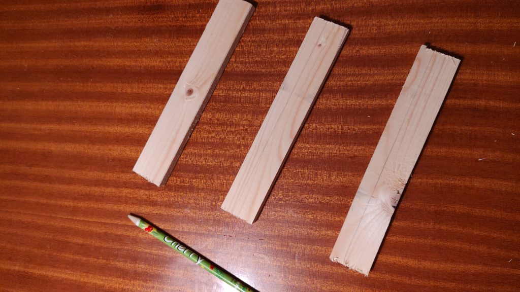 Draw a line along the two outer panels about one cm from the edge
