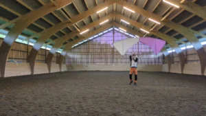 Sven flyin his Zaephay in the indoor riding arena